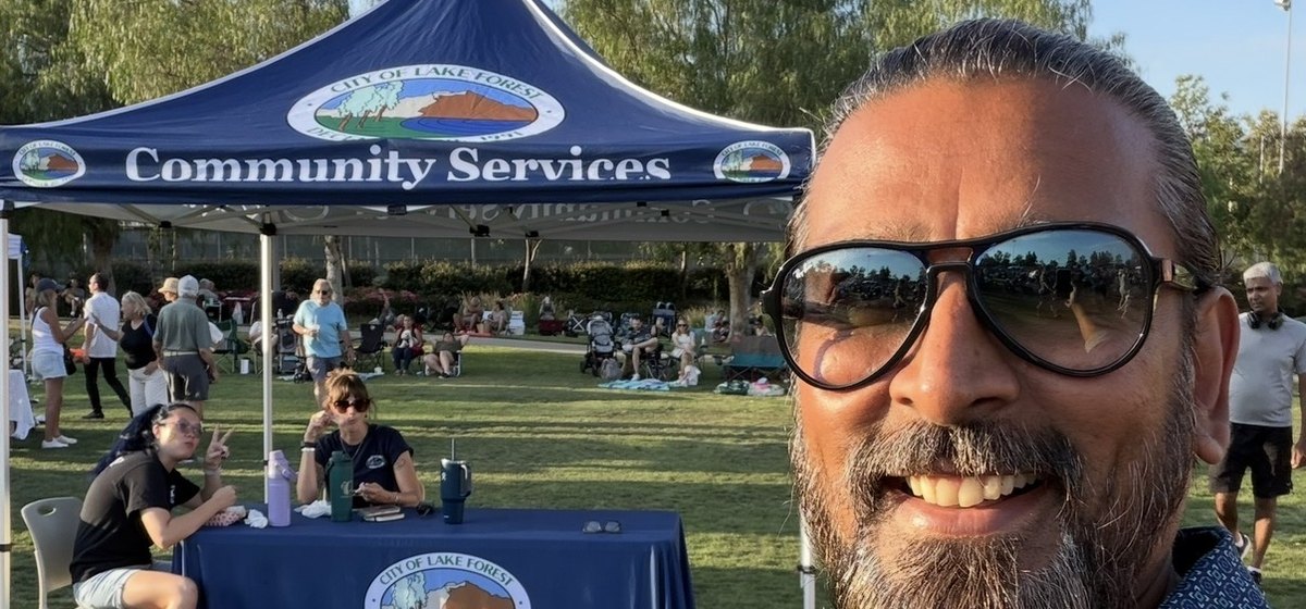 Anil at a Lake Forest business and community event